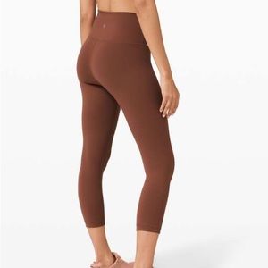 Lululemon Wunder Train High-Rise Crop 21"